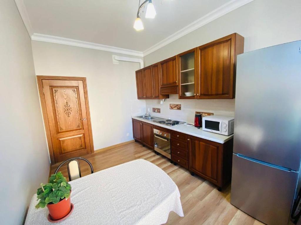 Ernaz Plus Apartments-Expo-Boulevard 130 Astana Exterior foto